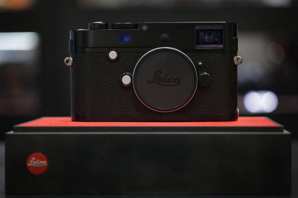 Leica M-P (Typ 240), màu đen