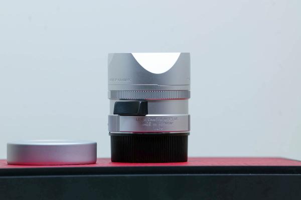Leica Summarit-M 35mm f/2.4 ASPH.