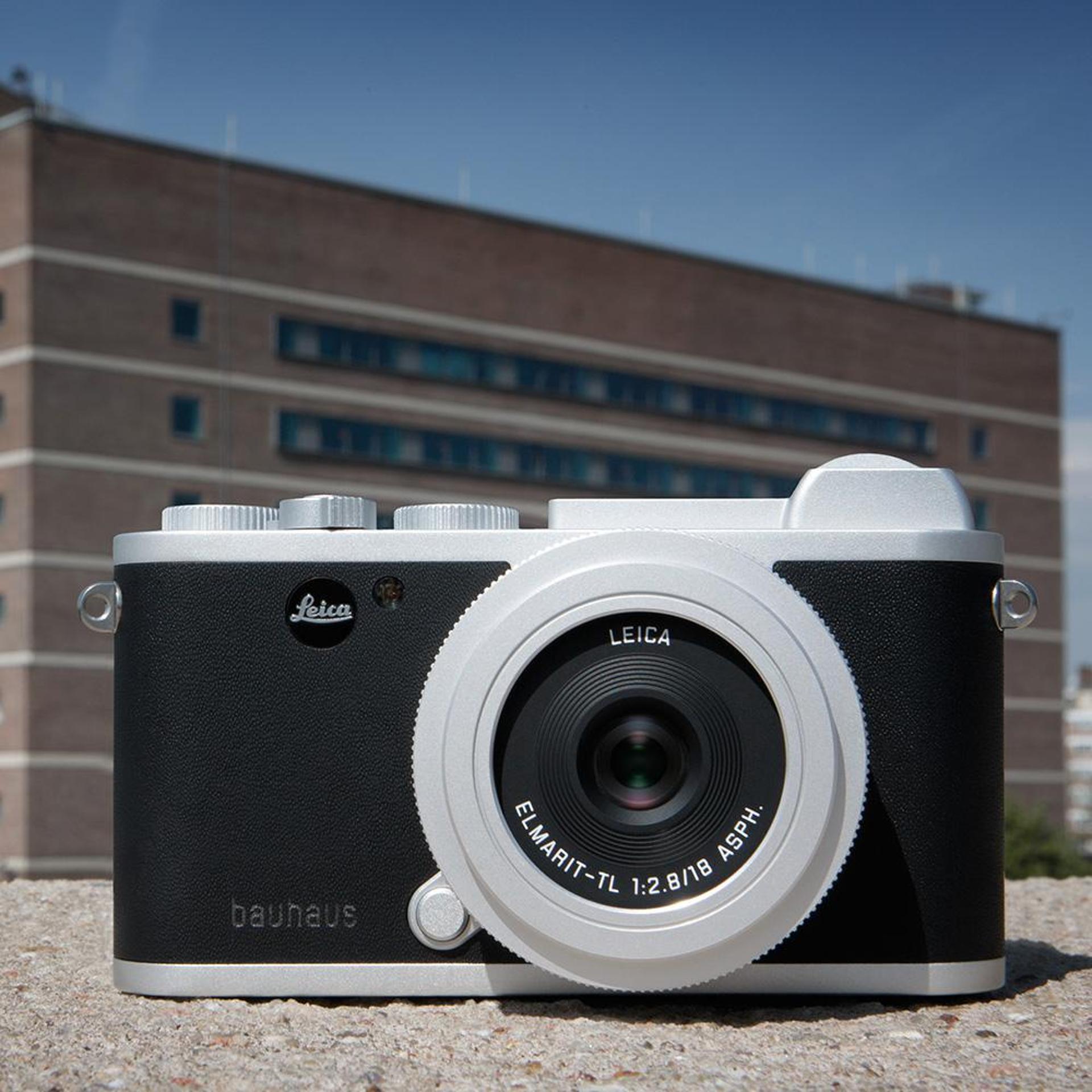 Leica CL '100 Jahre Bauhaus' Edition
