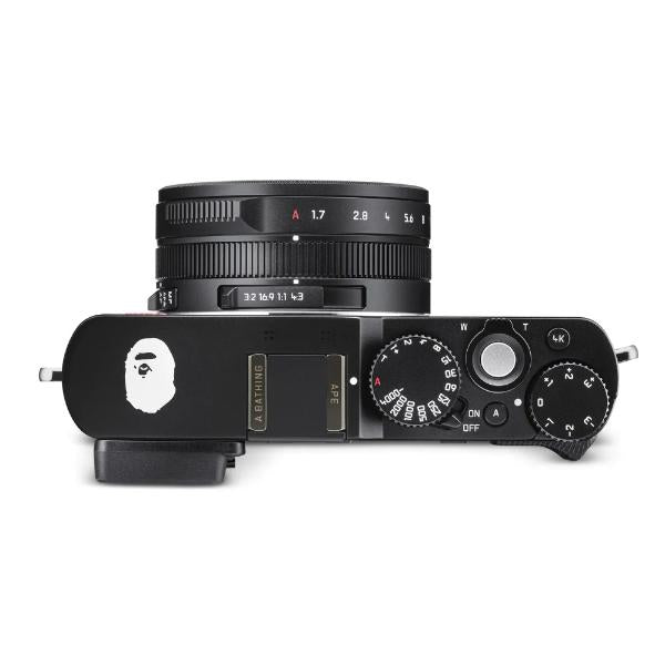 Leica D-Lux 7 "A BATHING APE® x STASH"