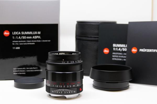 Leica Summilux-M 50mm f/1.4 ASPH, blackchrome