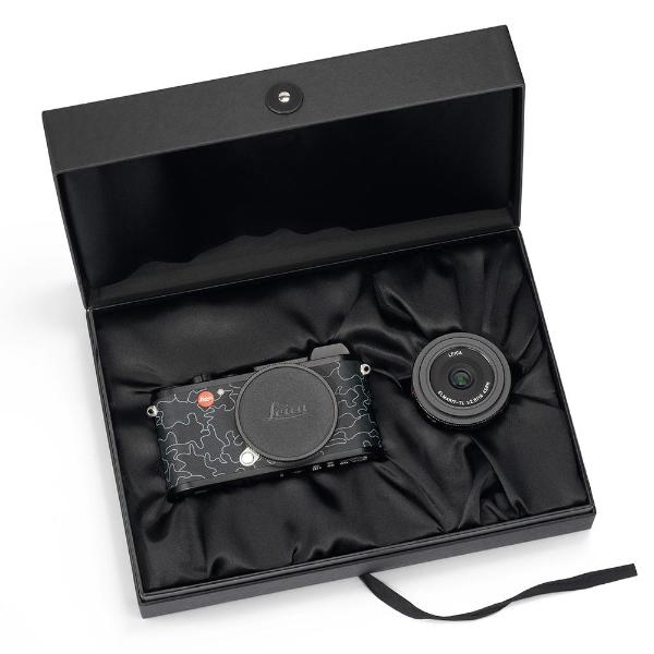 Leica CL 'URBAN JUNGLE by JEAN PIGOZZI'