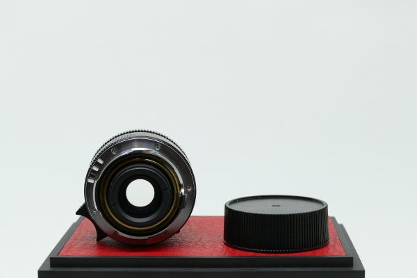 Leica Summicron-M 28mm f/2.0