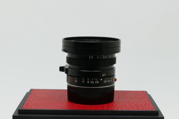 Leica Elmarit-M 21mm f/2.8