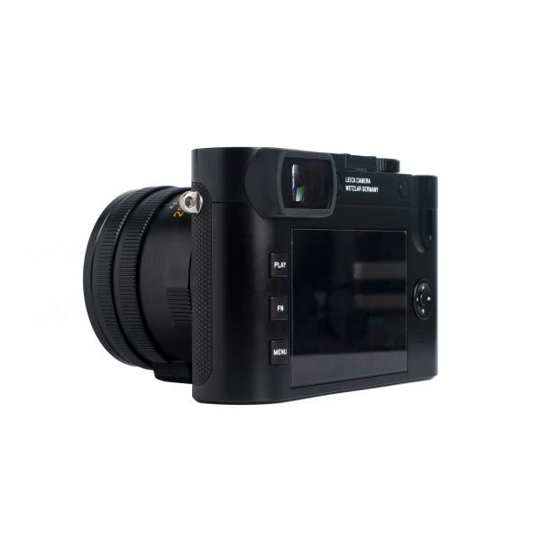 Leica Q2, màu đen
