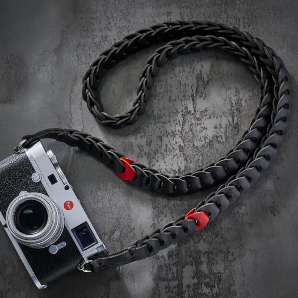 Dây đeo máy ảnh Rock n Roll Special Edition Red Dot.