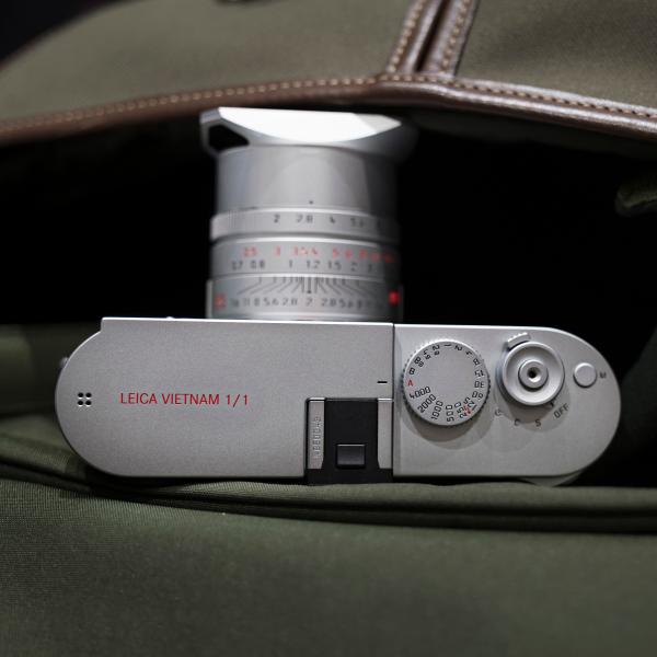 Leica M Monochrom "Edition Safari"